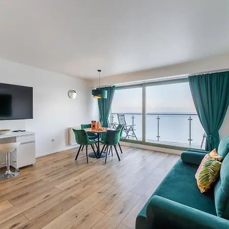 Na Klifie - Apartamenty Komfort, Widok Na Morze, Parking Ustronie Morskie Exteriér fotografie